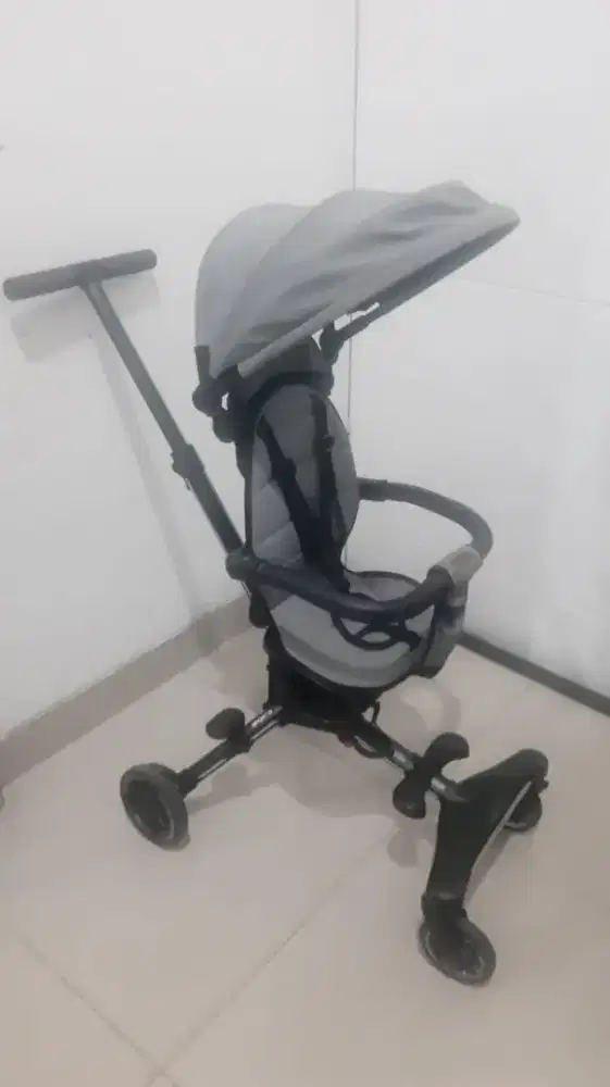 Stroler Traveling Pacific Canopy