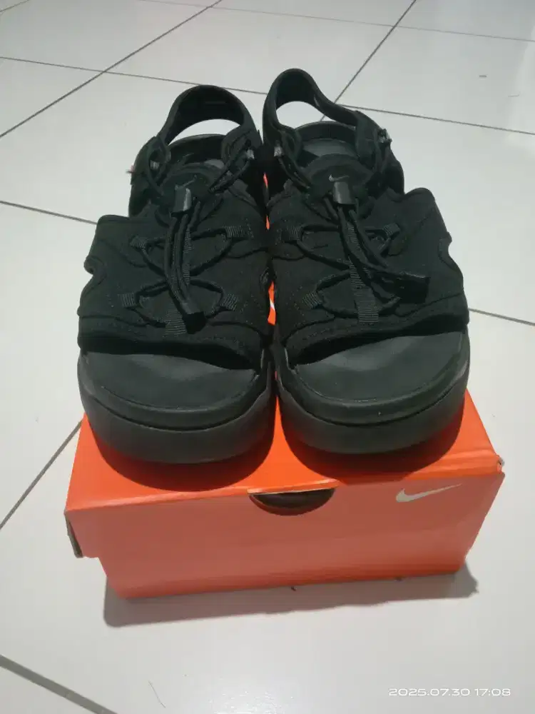 Dimahar Nike Sepatu Sendal wanita air max koko black