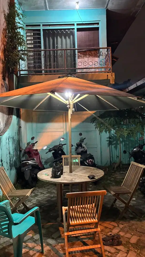 Set Meja Payung