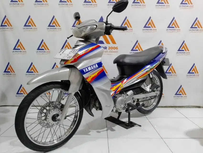 Yamaha Jupiter z thn 2004 (ss lengkap/mesin aman/pajak hidup)