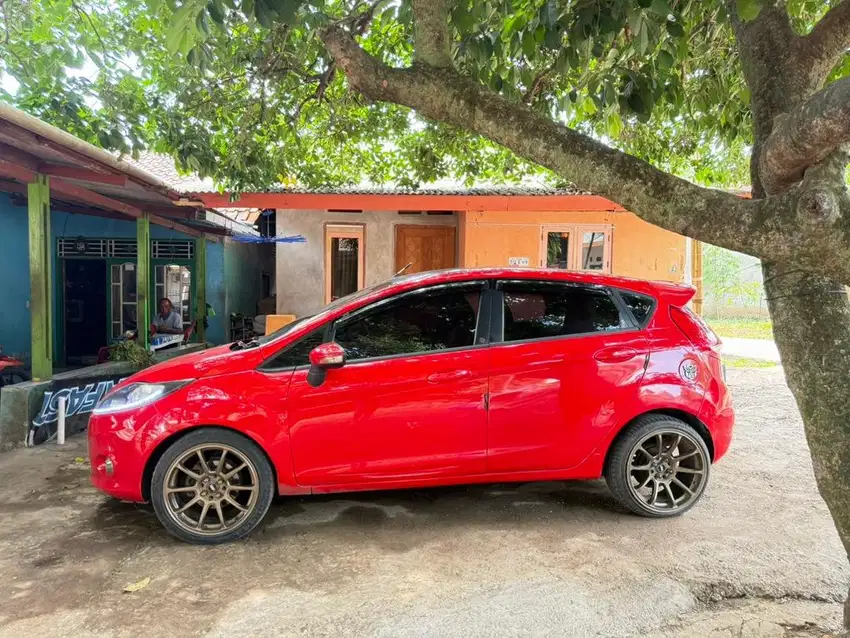 Ford Fiesta Automatic 1.4 Trend