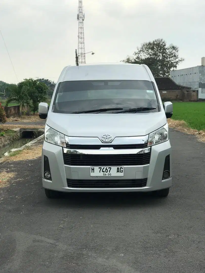 Hiace Premio 2021