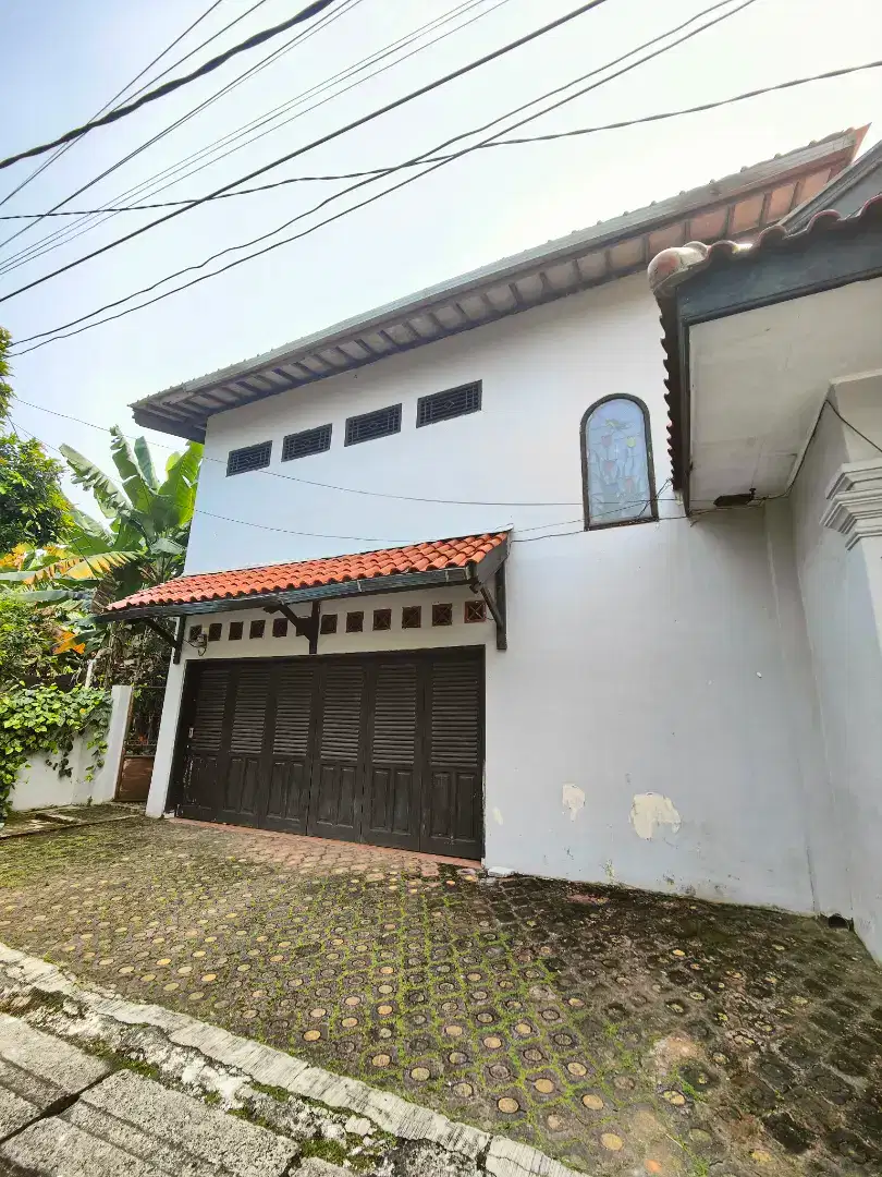 Di Sewakan rumah Unfurnished Near Bintaro Jaksel