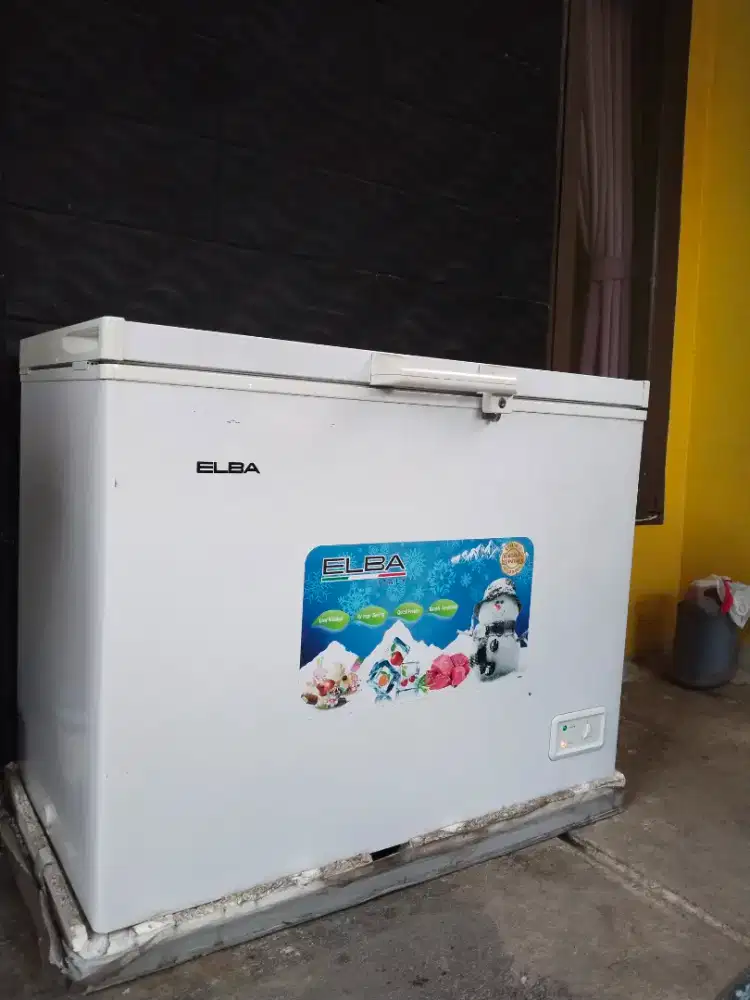 Freezer ELBA 320L