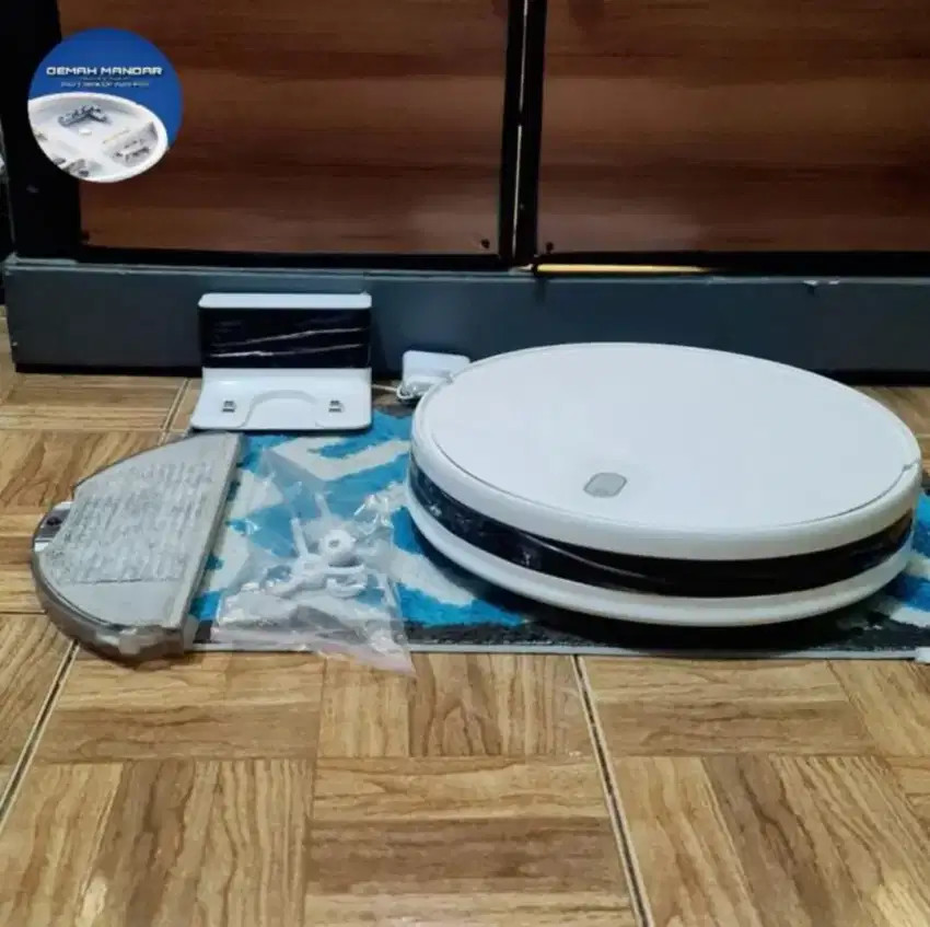 Xiaomi mop essential robot vacuum cleaner