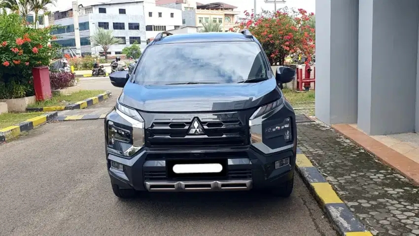 Km12rb mitsubishi xpander cross premium 2023 abu