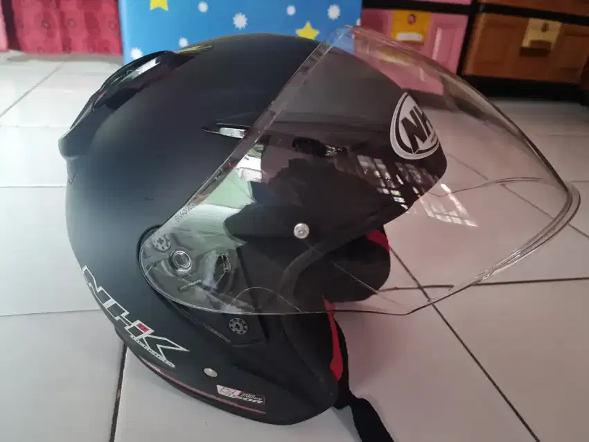 Helm NHK R1 hitam doff