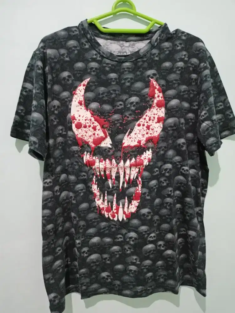 Kaos JOKER, Venom, uniqlo, life work, Max, vintage
