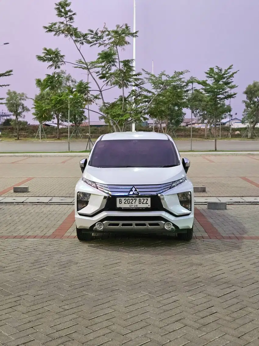 Dijual Mitsubishi Xpander Ultimate AT 2018 – Putih – Seperti Baru!