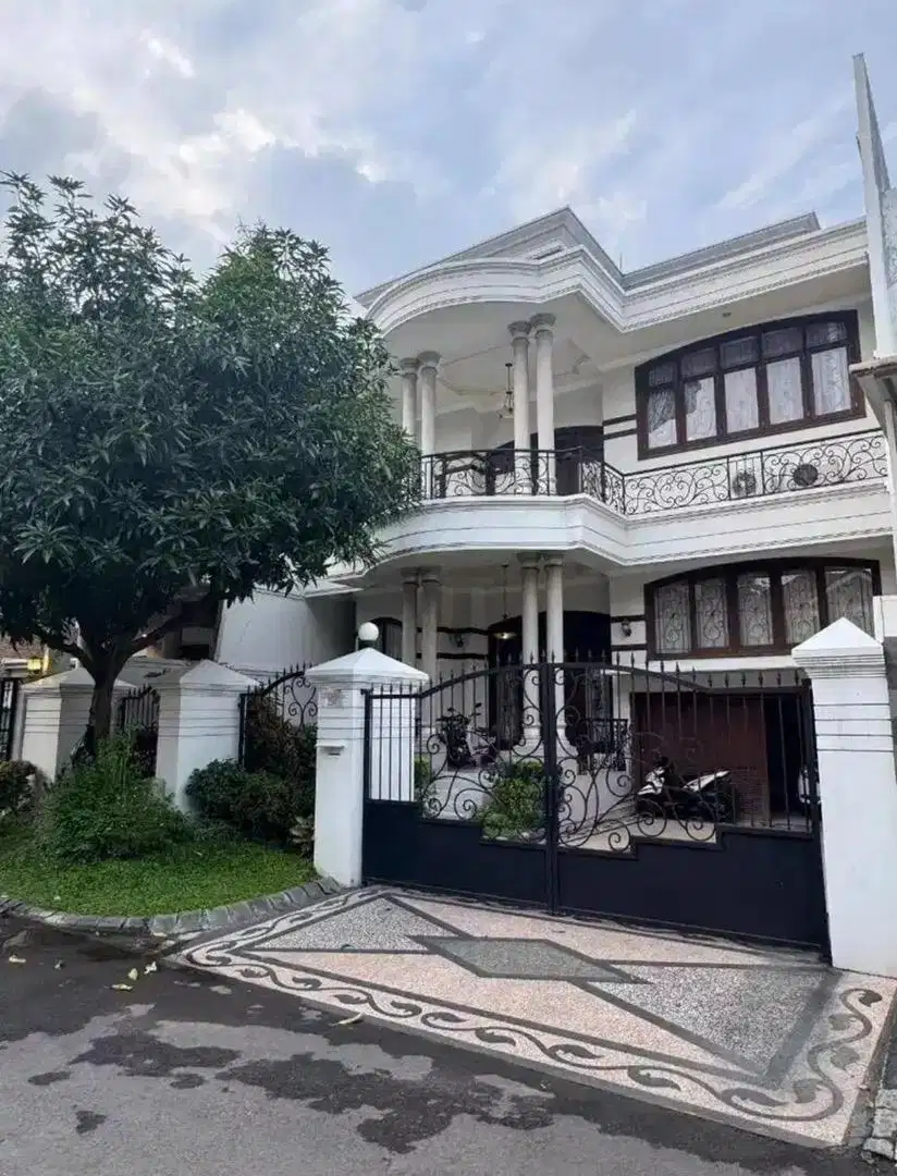 MURAH ! DIJUAL RUMAH PAKUWON INDAH VBI SEMI CLASSIC HITUNG TANAH SAJA