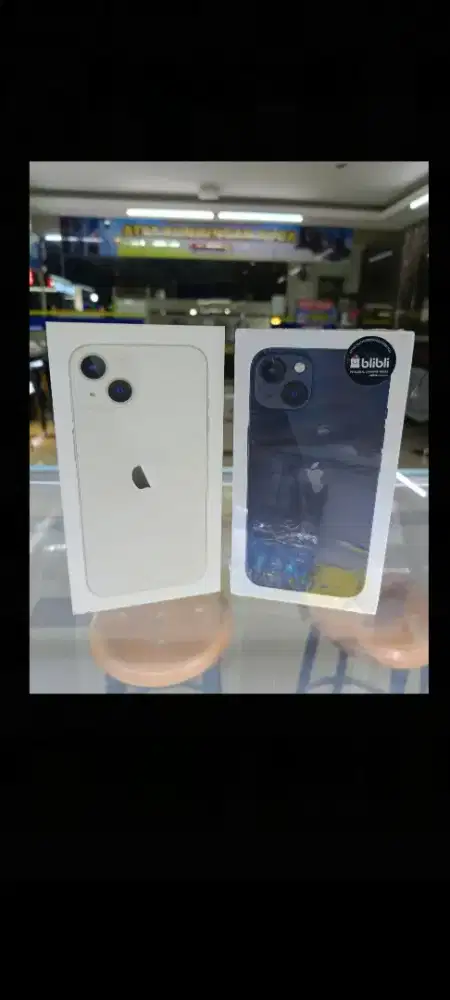 iPhone 13 128gb garansi resmi tAm ibox GDN blibli BNIB greenpeel