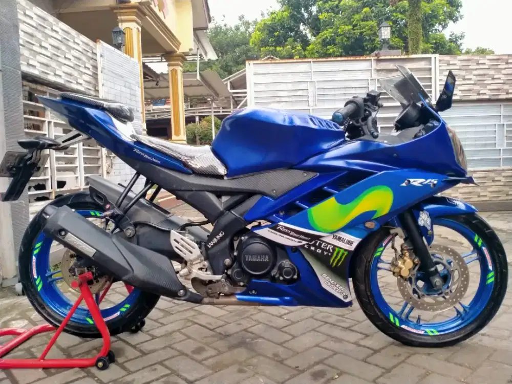 Yamaha R15 lengkap Motor sehat mesin segel keterangan detail dibawah