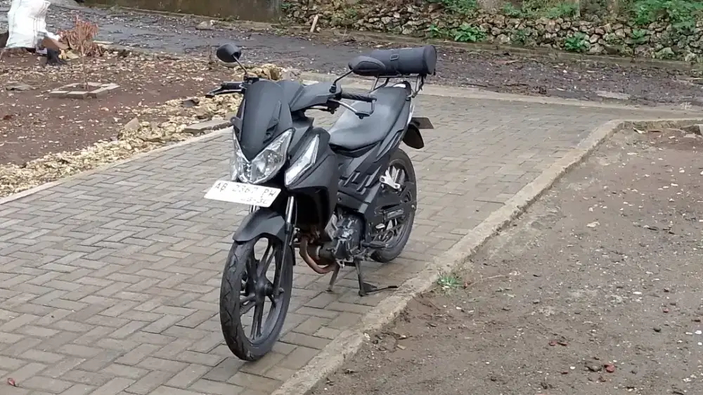 Honda CS1 pajak on