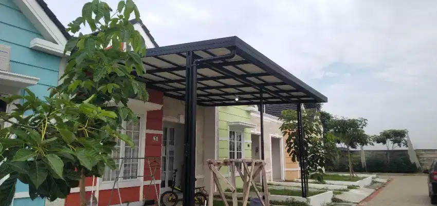 Kanopi rangka baja ringan dan rangka hollow