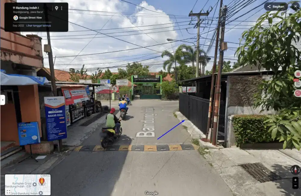 Dijual Rumah Pinggir Jalan Depan SMPN2 Bojongsoang, Komplek GBI E1-12
