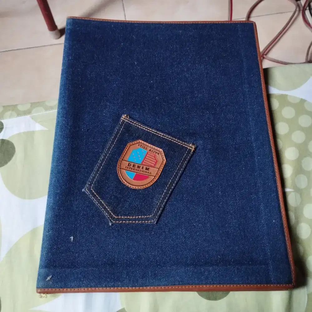 Binder Denim A4 Bahan Jeans