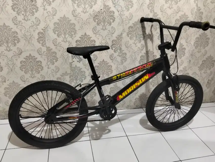 Sepeda BMX anak ukuran 20 untuk usia 5 sampai 15 tahun