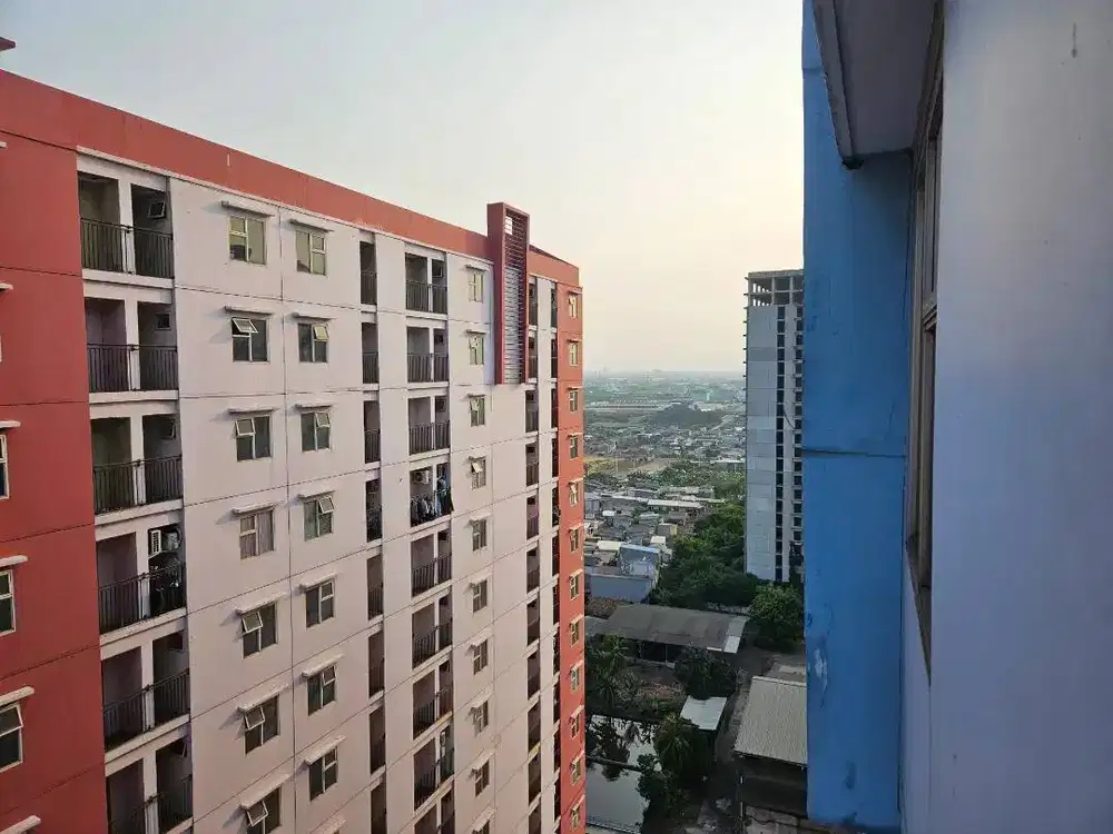 DISEWAKAN GREEN PARK VIEW APARTEMEN UNFURNISHED (Bisa Bulanan)