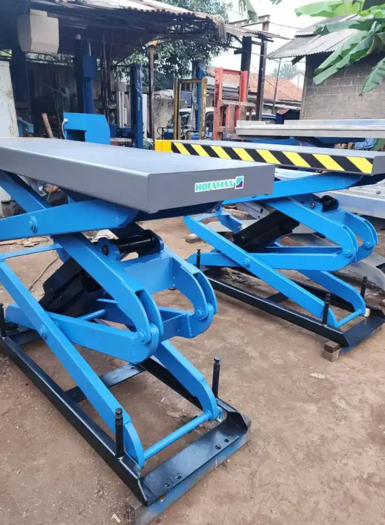 Mini Scissor Lift seken bergaransi
