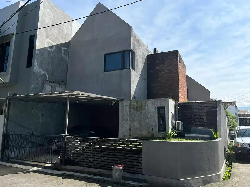 DIJUAL rumah aesthetic modern semi industrial! DEKAT SUMMARECON