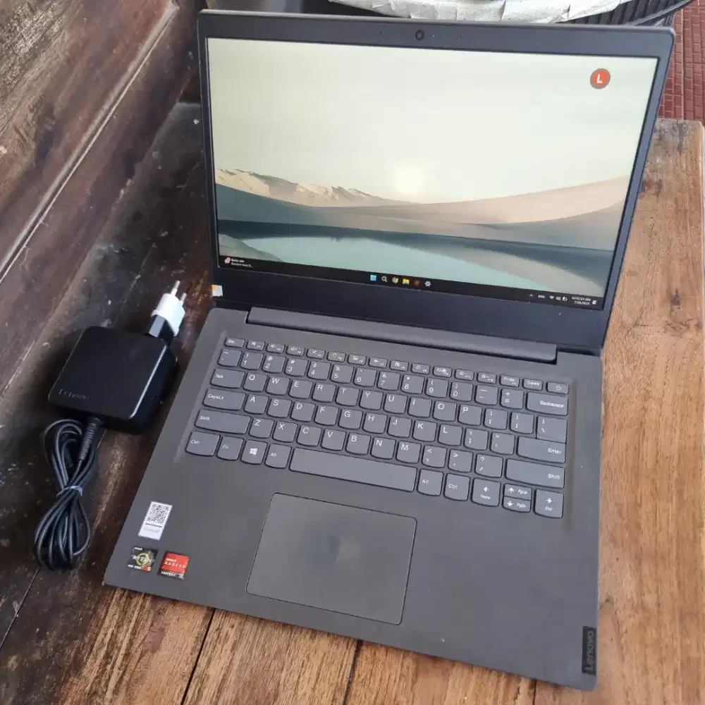 Lenovo V14 ARE AMD Ryzen 5 4500U RAM 20 GB 1 TB SSD + 512 GB HDD