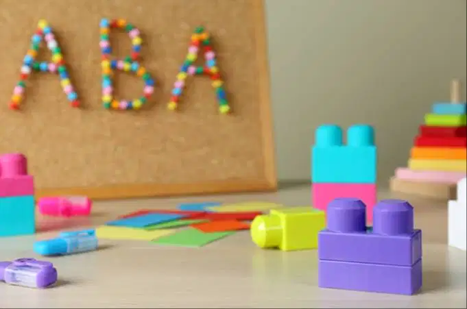 Menerima Terapi Private ABK (Anak Berkebutuhan Khusus)