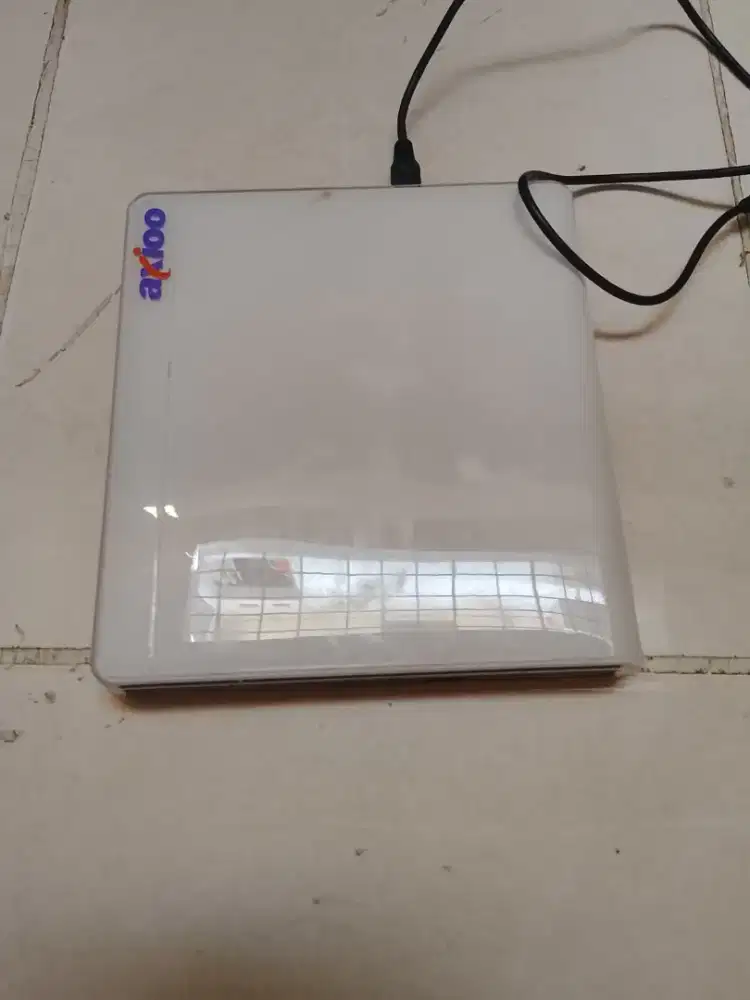 DVD RW external Axioo