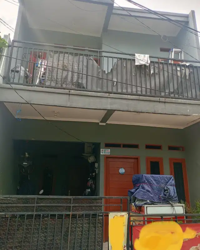 Dijual Rumah 2 Lantai dipondok kacang timur Tangerang selatan