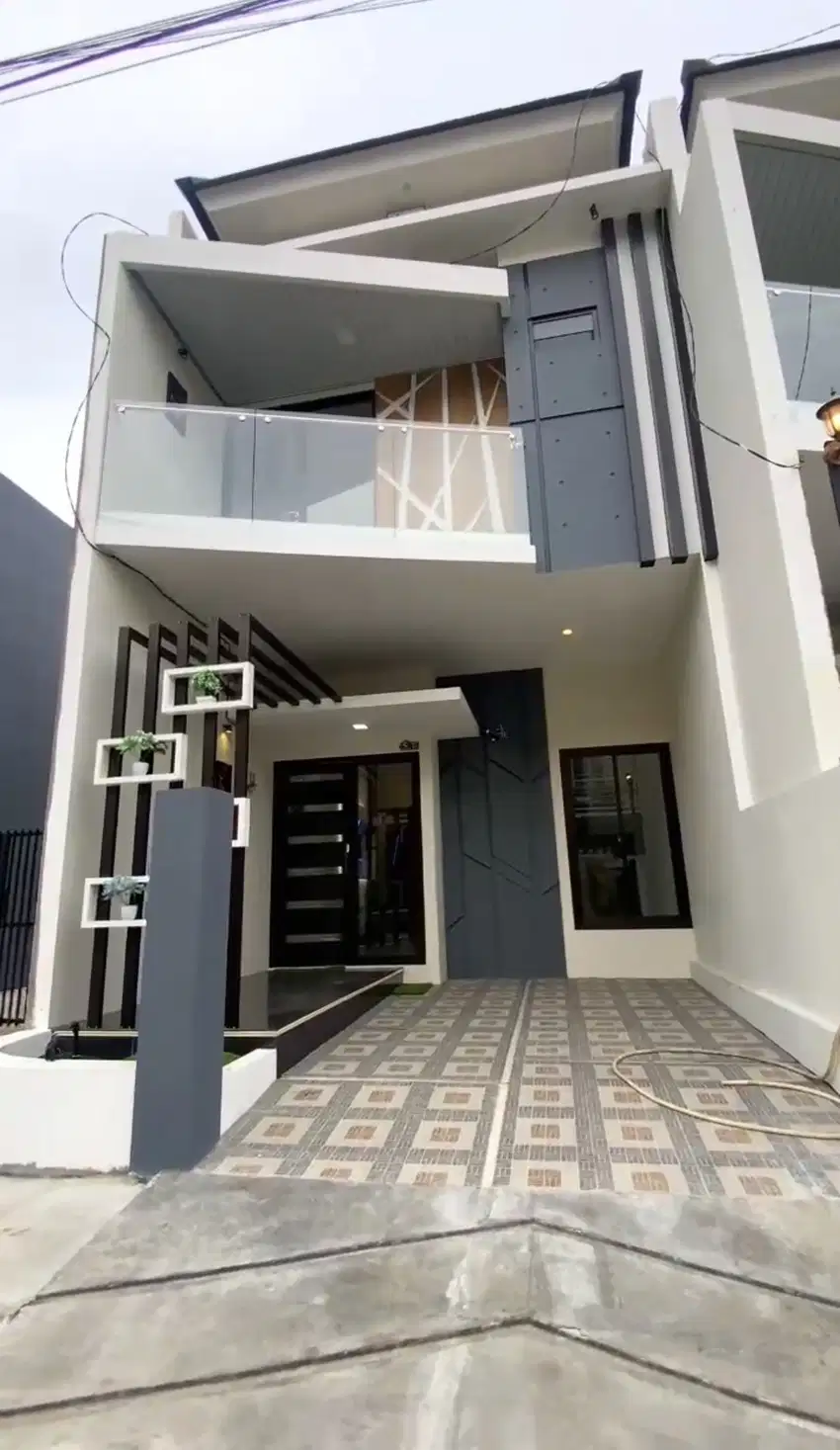 Rumah 2Lantai Ready Dekat Kampus Petra Harmoni Kutisari Surabaya