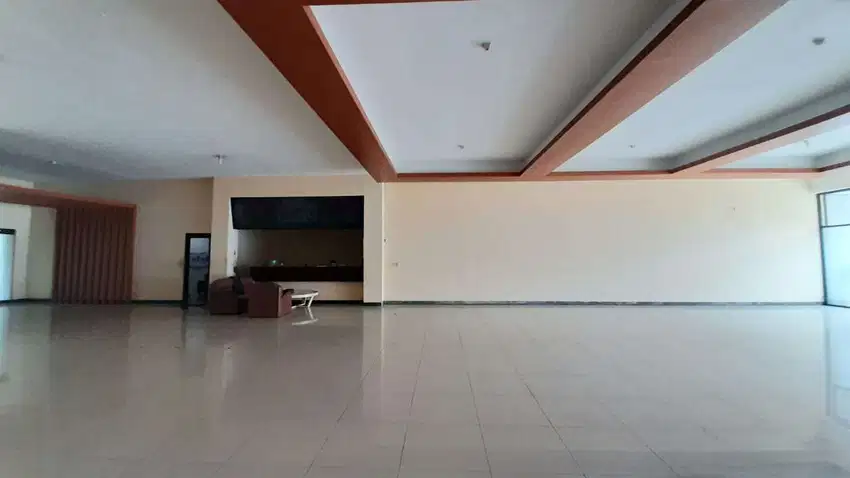 Sewa Ruang Usaha Area Sangat Strategi,S Area Kuliner Dan Bisnis