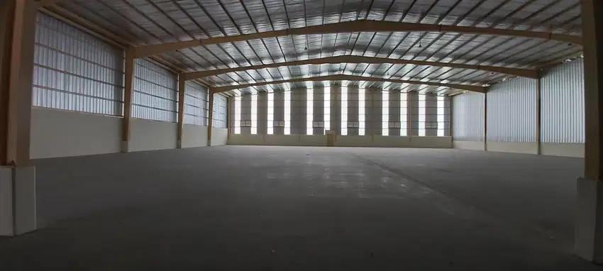 Gudang baru 2000m2 dlm kws industri delta silicon cikarang bekasi