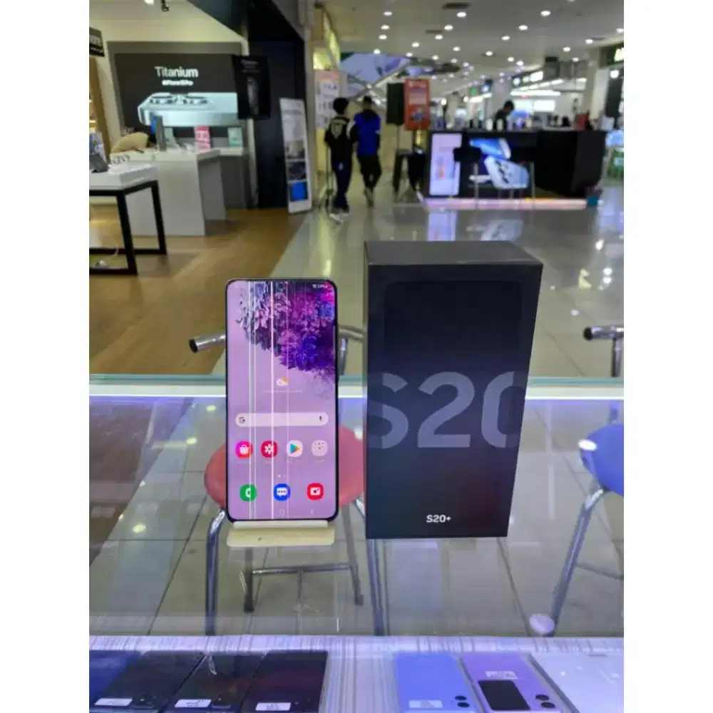 PLUS 8/128GB SECOND SEKEN BEKAS RAM 8GB ROM128