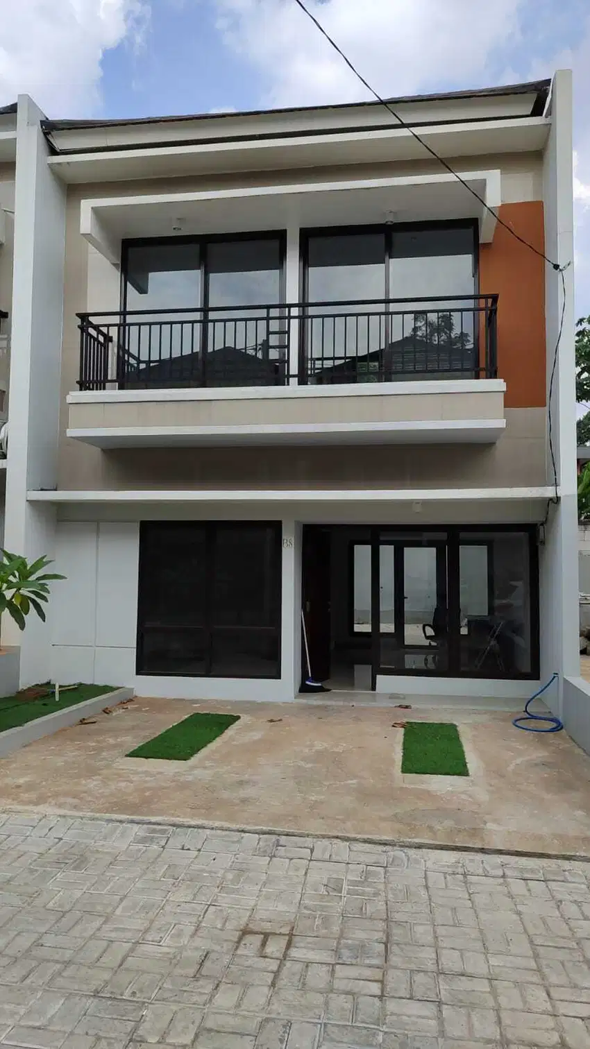 Rumah 2 Lantai Hoek Cluster di Limo Cinere Depok Free Biaya2 & Bonus