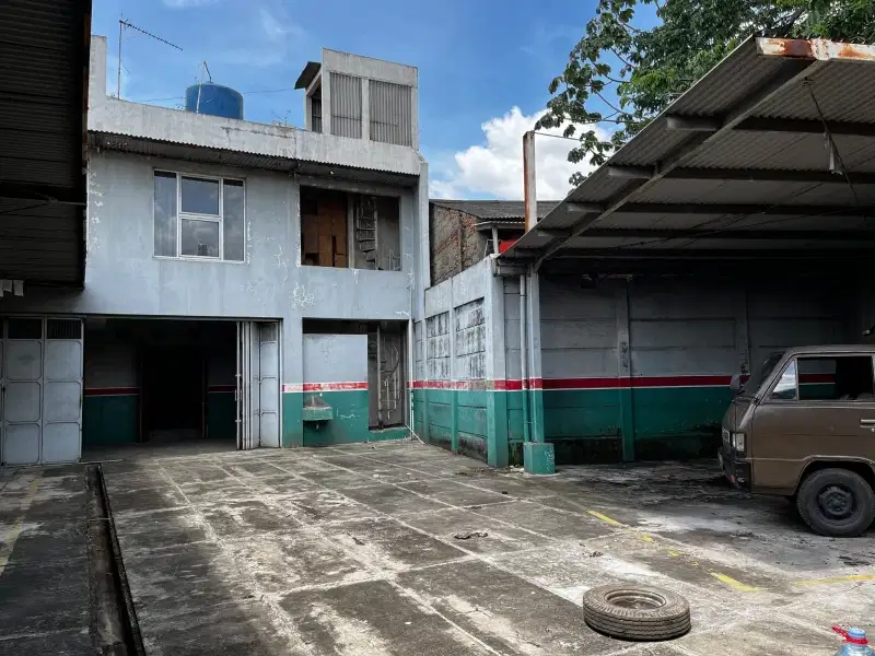 Dijual Tanah dan Bangunandi Jalan Raya Serpong KM 7