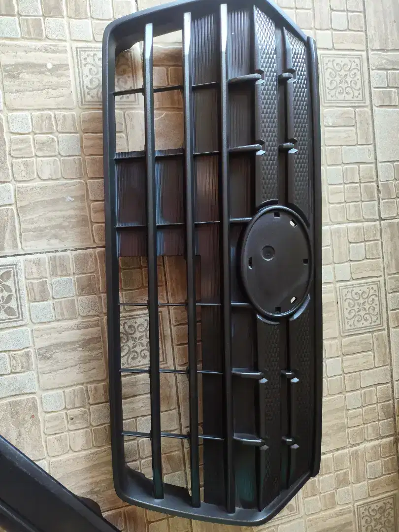 Grill daihatsu rocky & trunklid