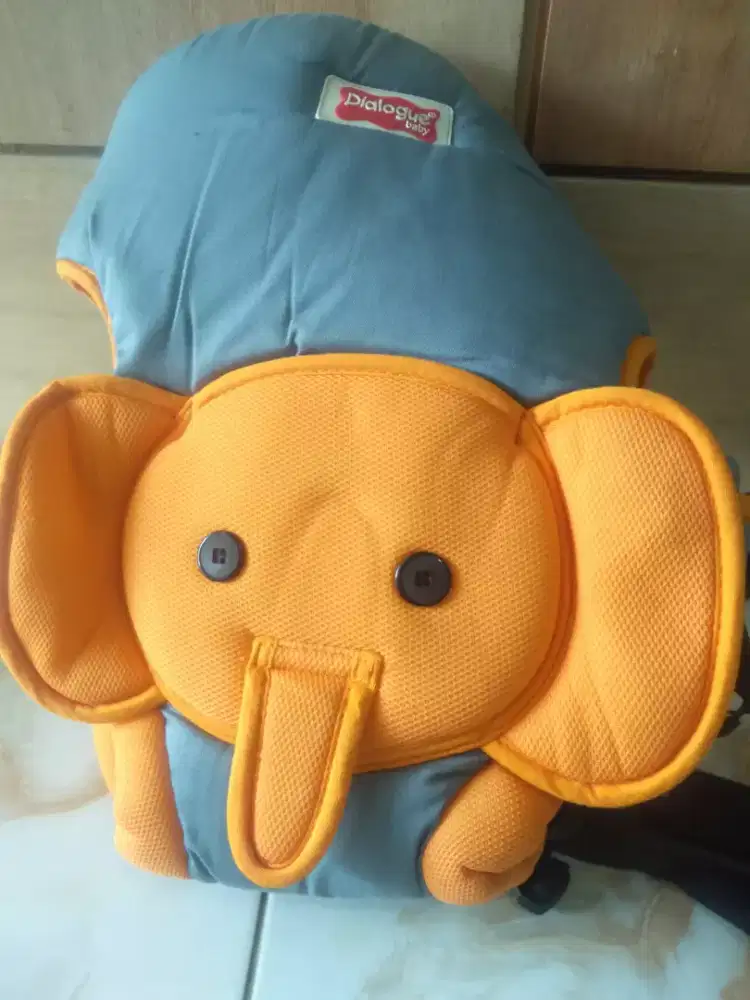 Dialogue Gendongan Ransel