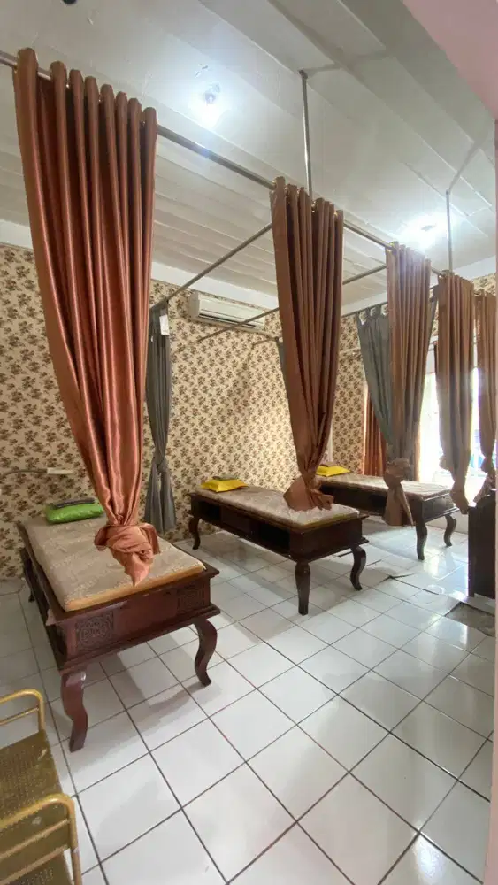 Peluang Bisnis Kecantikan - Over Usaha Salon Lengkap Lokasi Strategis