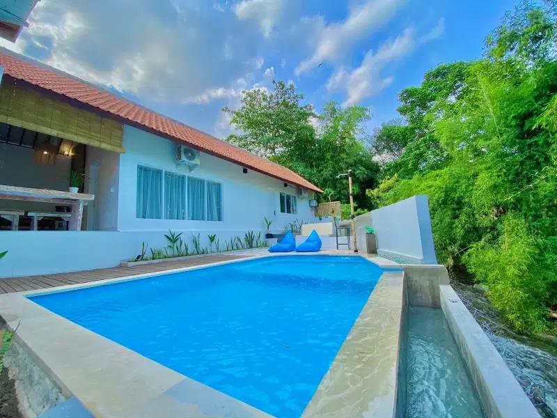 VILLA LEESHOLD   CANGGU