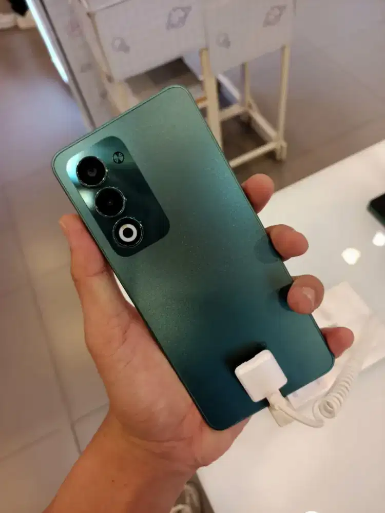 Oppo A5 nfc 8/128 ( hijau, white)