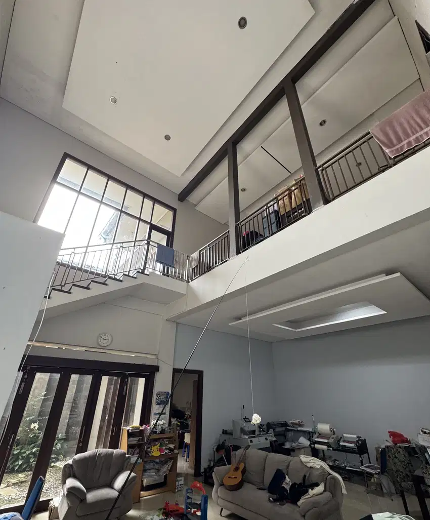 Dijual Rumah Siap Pakai Sayap Suryasumantri