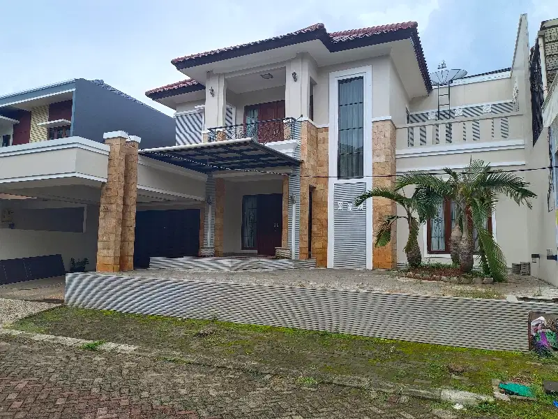 DIJUAL RUMAH DEKAT LRT  DI PURI SRIWEDARI CIBUBUR DEPOK