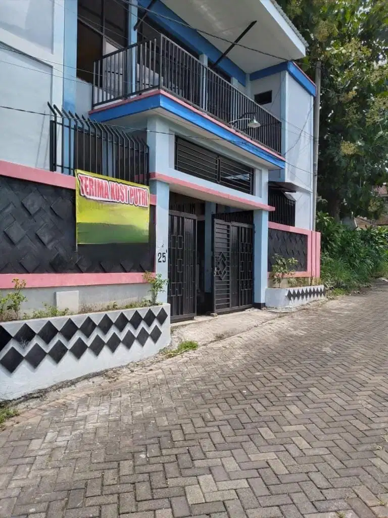 Dijual Cepat Rumah Kost 32 Kamar dekat Kampus UMM 3, Unisma Malang