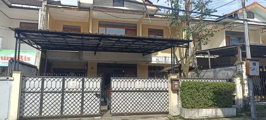 Rumah Beserta Kos Kosan 10 Kamar dekat Trans Studio Bandung
