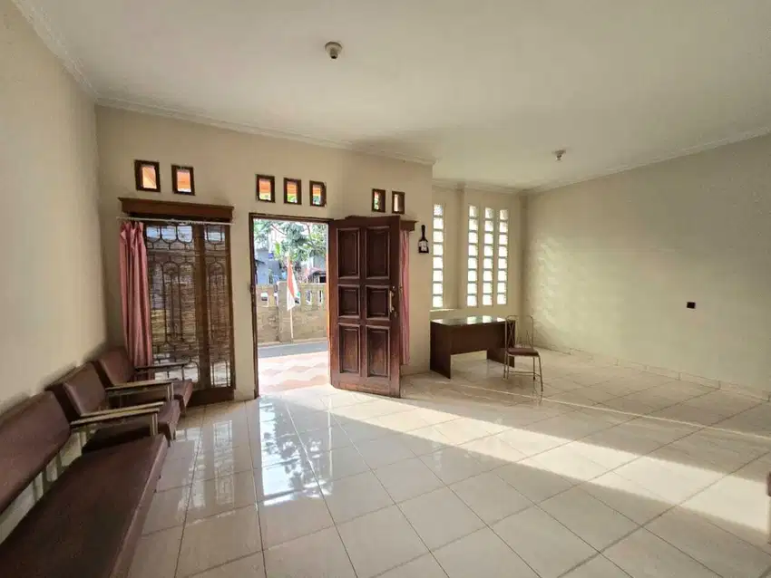 Jual rumah siap huni sayap Buah Batu Bandug