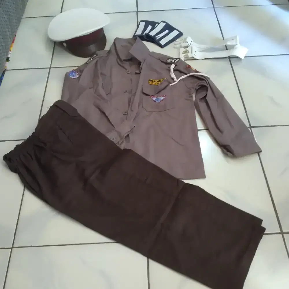 Baju polisi anak tk