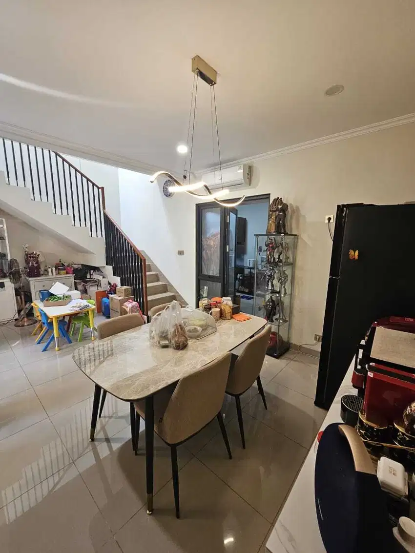 DIJUAL Rumah Carlson Gading Serpong Furnished Mewah Lokasi Dekat UMN