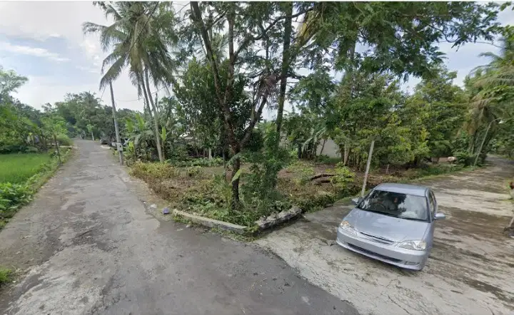 200 Jutaan Tanah Pekarangan Dekat Jalan Magelang