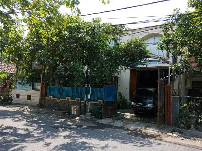 Rumah dan Gudang di Wonorejo Selatan, Surbaya Timur