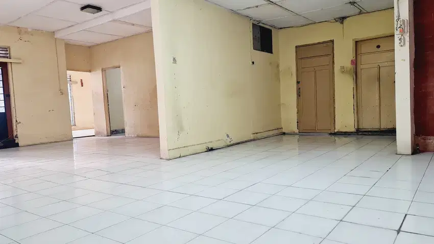 Rumah di daerah Bungur Jakarta Pusat