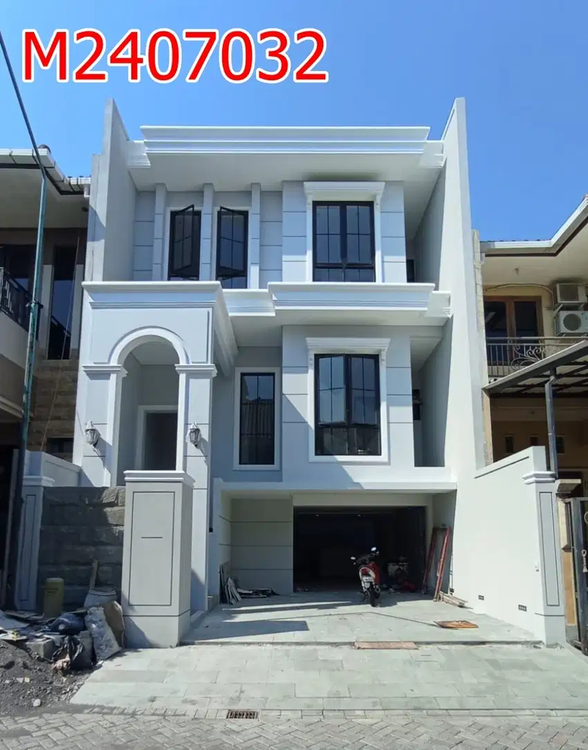 Dijual Rumah Minimalis Baru Gress Graha Famili dkt Pakuwon Indah